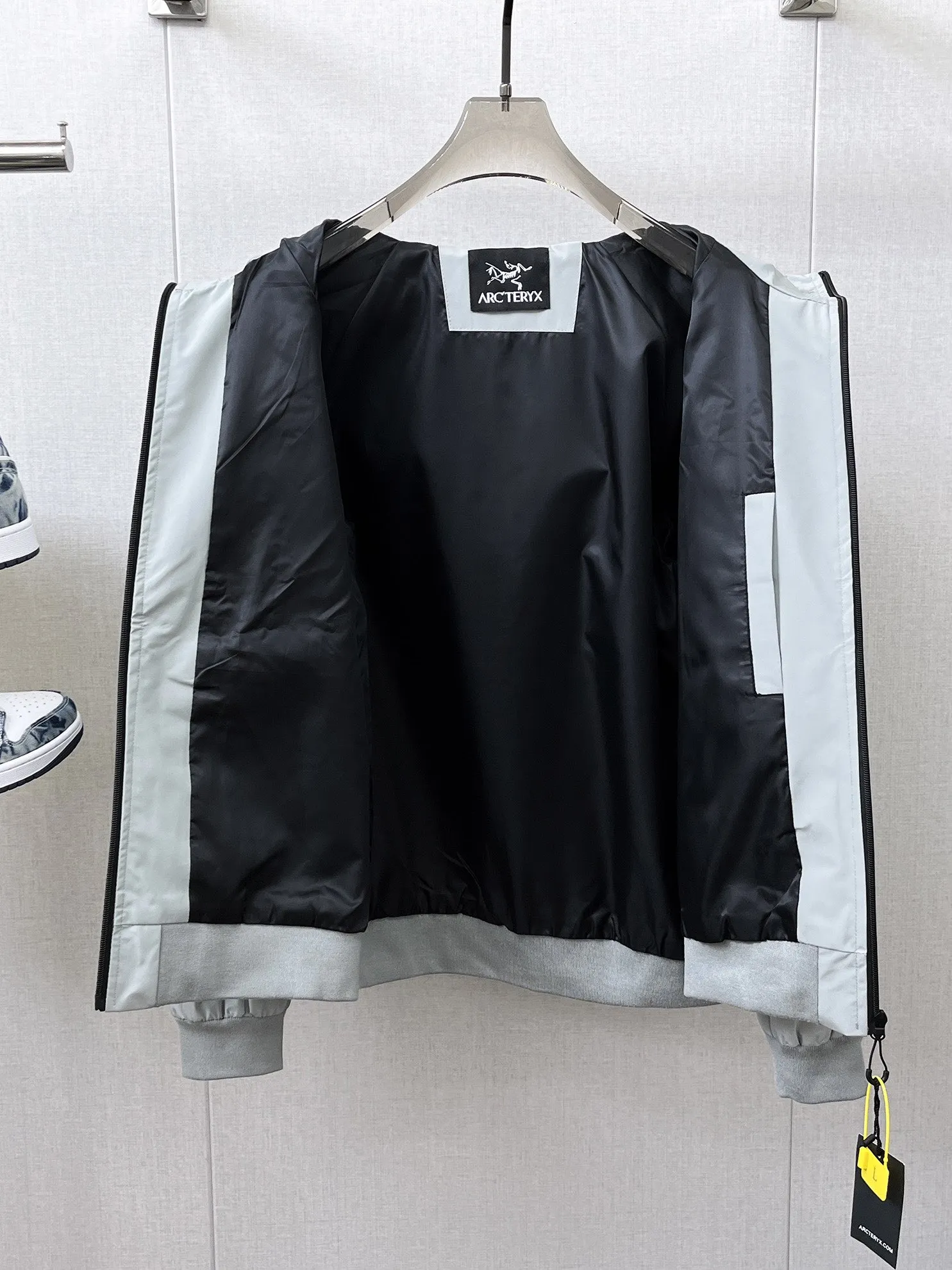 Same Style， ， 2026 New Arrival ， Original Premium Breathable ， ， ， Quality。 ， Sizes：M～3XL